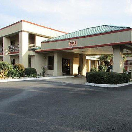 New Valdosta Inn And Suites Zewnętrze zdjęcie